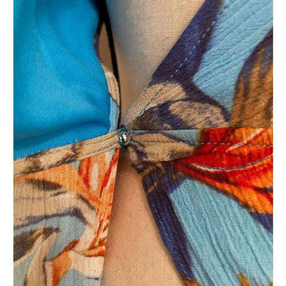 Mahina Maui Boutique Long Wrap Dress Sundress Floral Open Back Hi-Lo Hemline M - Picture 9 of 12